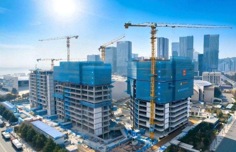 Γιορτάστε με μεγάλη χαρά την επιτυχή ολοκλήρωση της βασικής δομής του Κέντρου Καινοτομίας Χρηματοοικονομικής του Qingdao Fortune